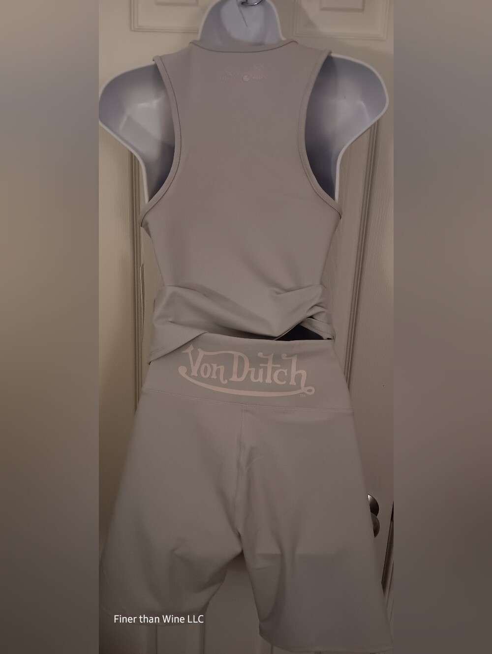 Von Dutch Gray Tank and Stretch Shorts 2pc Set Women's Size XL New With Tags - Picture 4 of 5